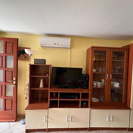 Apartman Lana Kaštela Екстериор снимка