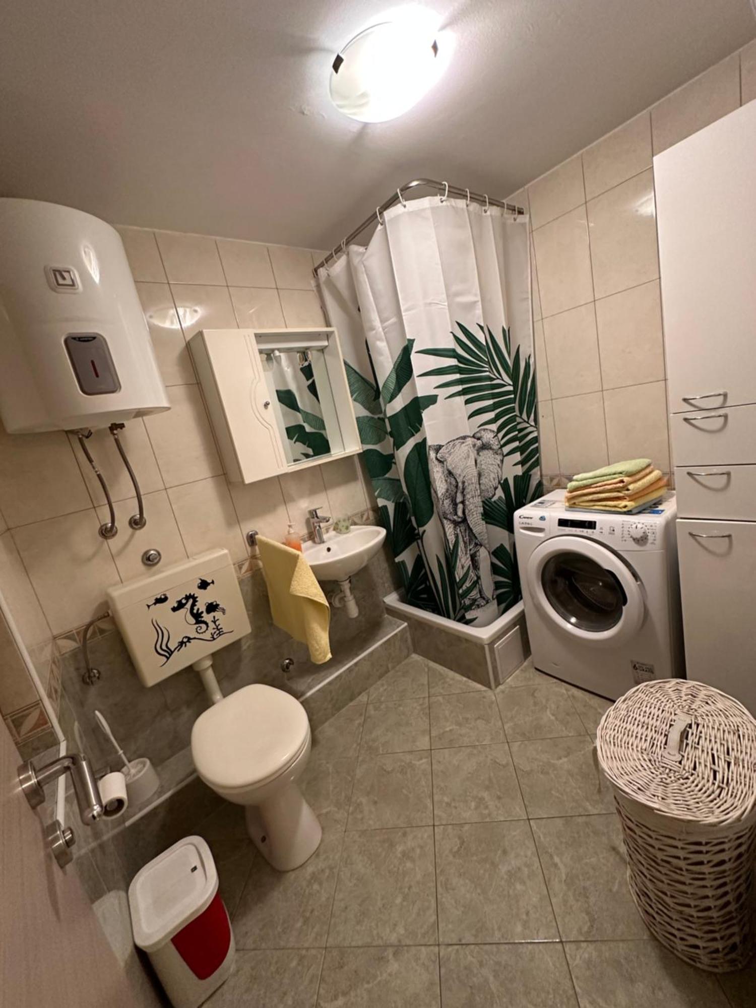 Apartman Lana Kaštela Екстериор снимка
